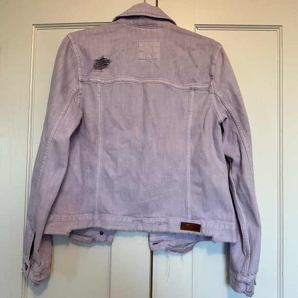 *NWT* Abercrombie & Fitch Distressed Denim Purple Lilac Jean Jacket - Picture 5 of 13